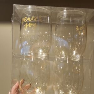 Gold Script Stemless Wine Glasses Set Plastic